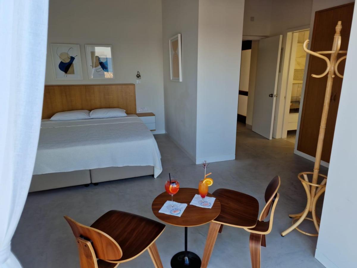 Y & P Latchi Hotel Экстерьер фото
