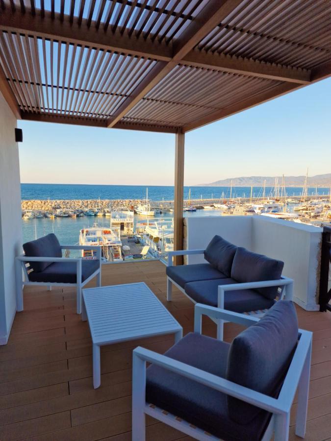 Y & P Latchi Hotel Экстерьер фото